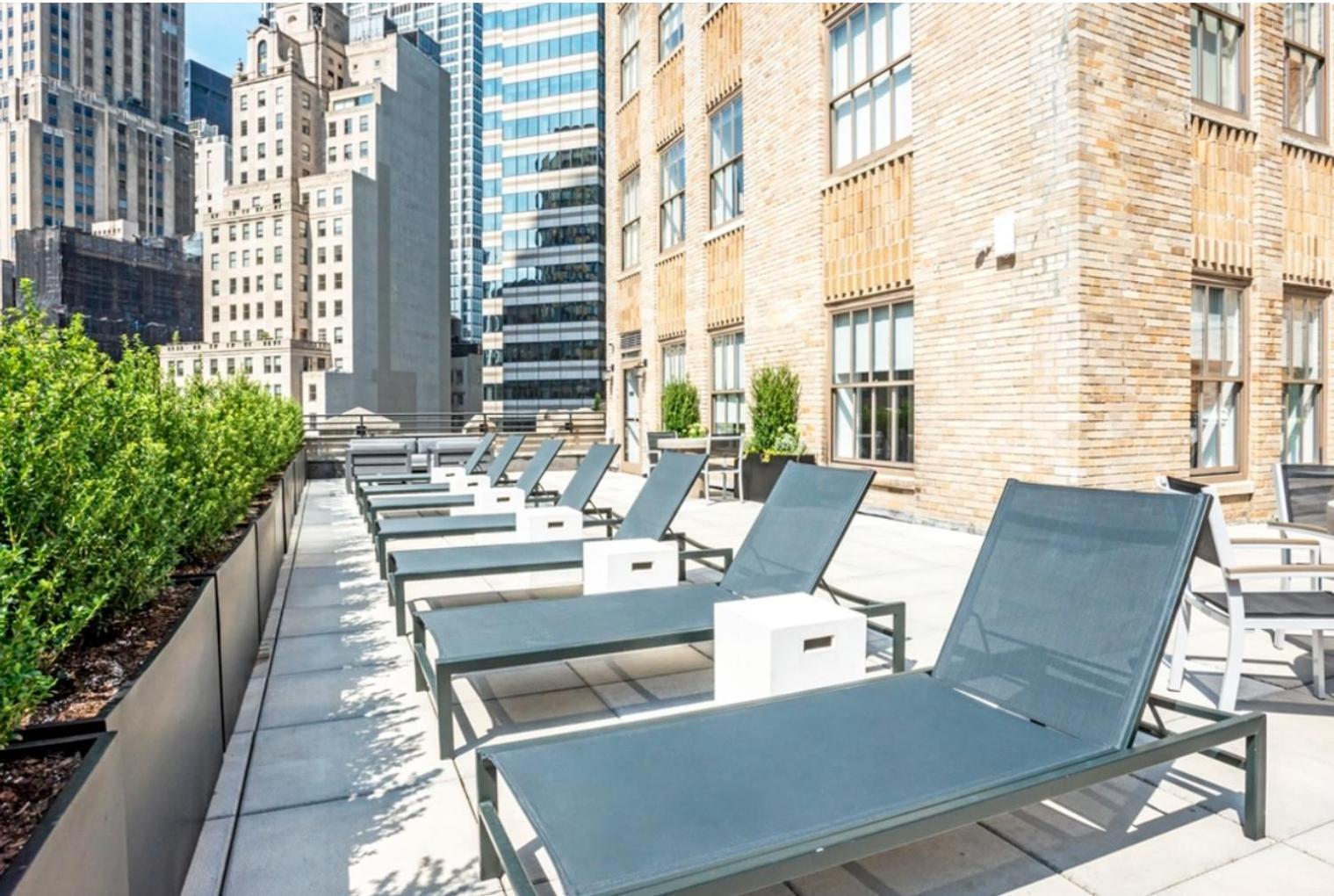 Fidi 1br W Golf Simulator Nr Freedom Tower Nyc-1343 Apartment *